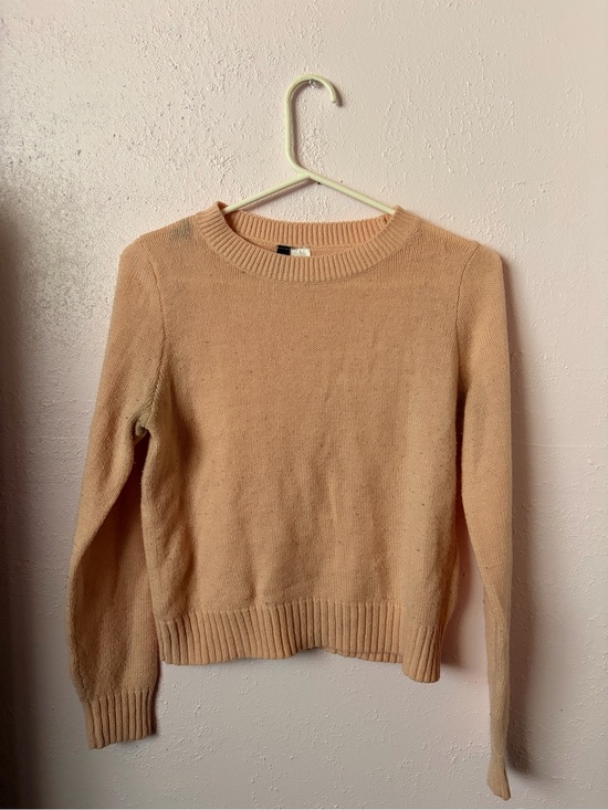 H&M Sweaters - H&M Women's Crewneck Sweater in Light Tan